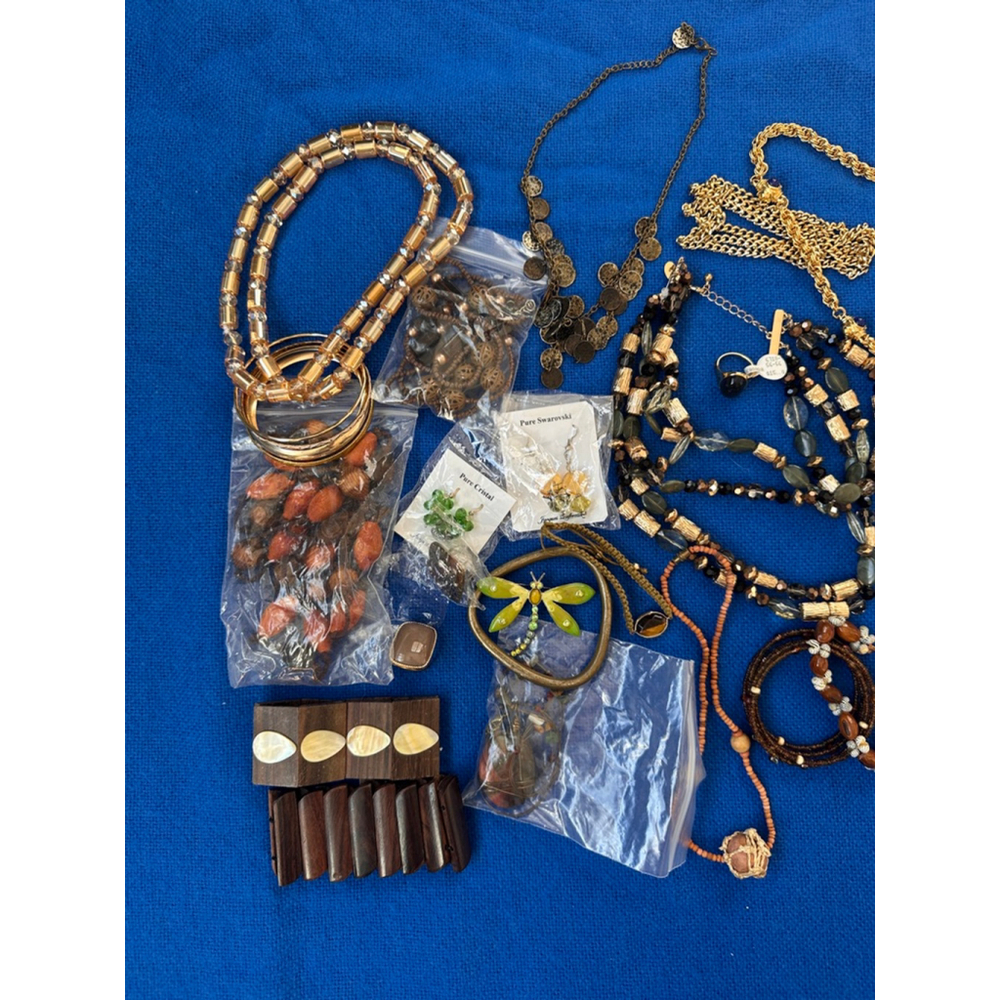 Fairycore Boho Jewelry Lot – Gold Layered Necklaces, Beaded & Statement Pieces